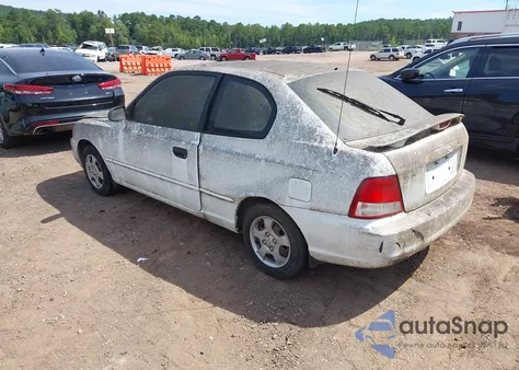 2002 Hyundai Accent Gs from USA, damaged, VIN KMHCG35C42U182872